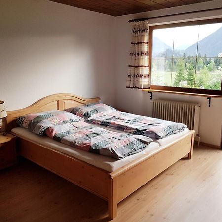 Tyrol Appartements Ehrwald Bagian luar foto