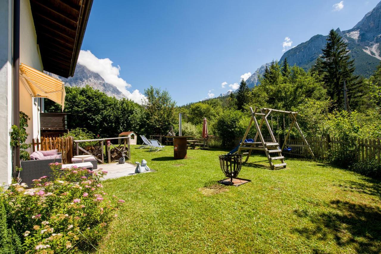 Tyrol Appartements Ehrwald Bagian luar foto