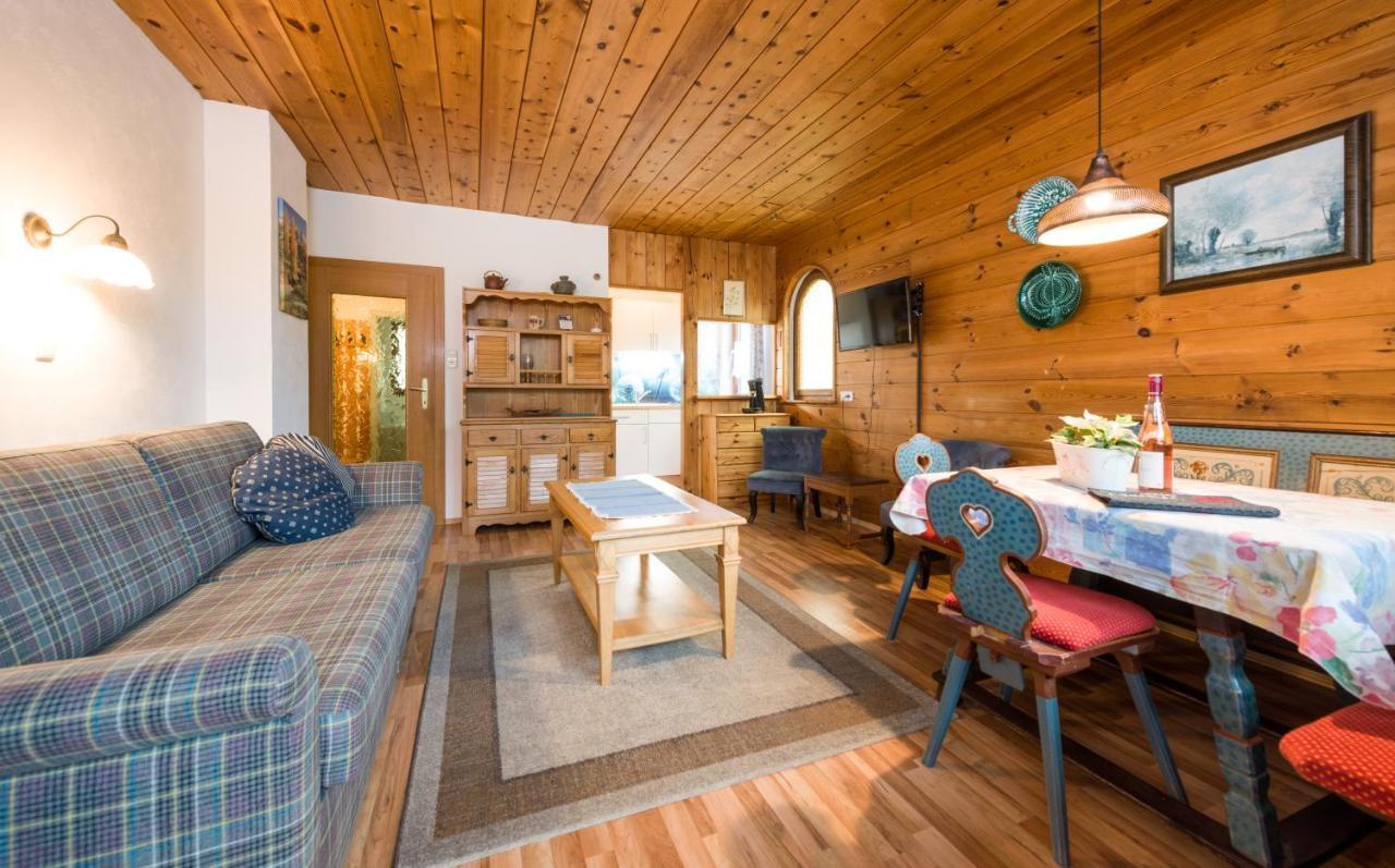 Tyrol Appartements Ehrwald Bagian luar foto