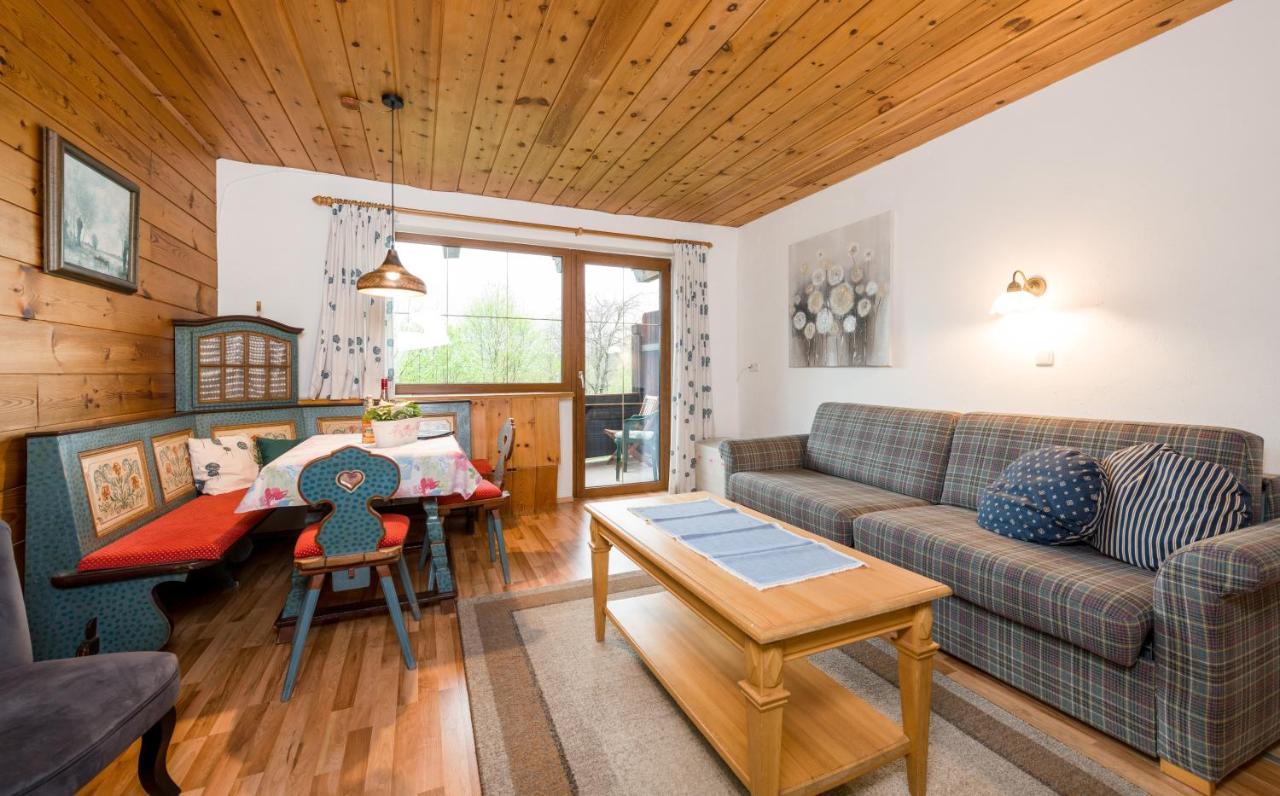 Tyrol Appartements Ehrwald Bagian luar foto