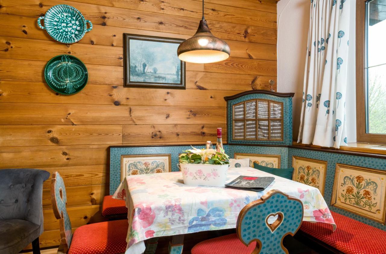Tyrol Appartements Ehrwald Bagian luar foto