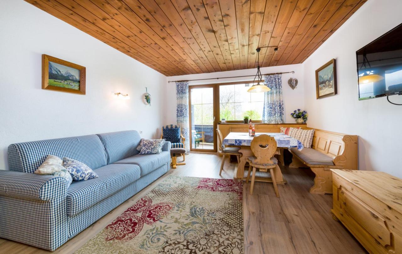 Tyrol Appartements Ehrwald Bagian luar foto