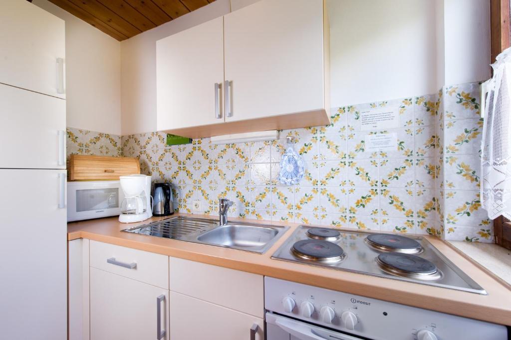 Tyrol Appartements Ehrwald Ruang foto