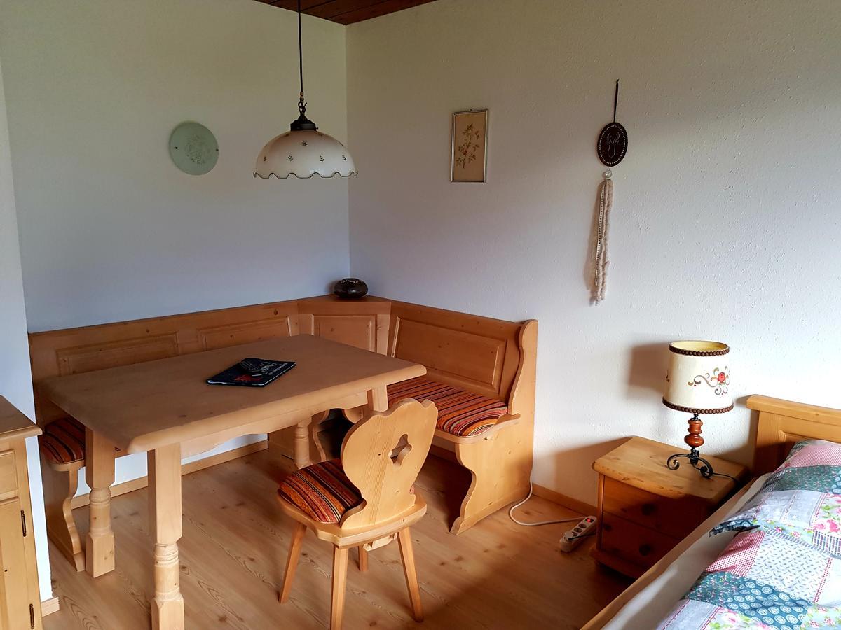 Tyrol Appartements Ehrwald Bagian luar foto